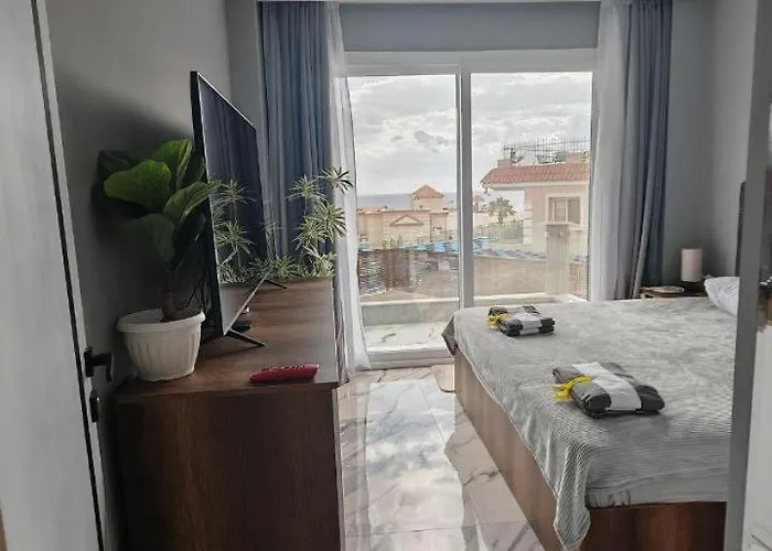 Flat Near The Sea *